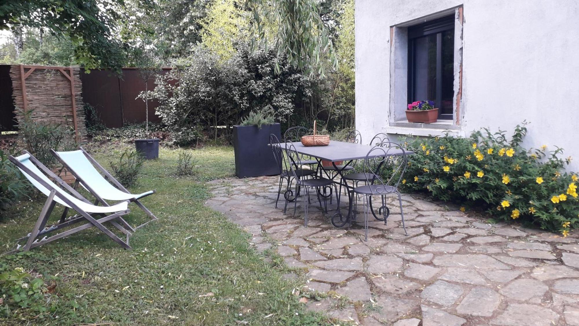 L' Abri Du Saule Villa Aussillon Екстериор снимка